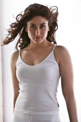Kareena Kapoor (born 21 September 1980), also known as Kareena Kapoor Khan, is an Indian actress who appears in Bollywood films. She is the daughter of actors Randhir Kapoor and Babita, and the younger sister of actressKarisma Kapoor. Noted for playing a variety of characters in a range of film genresâ€”from contemporary romantic dramas to comediesâ€”Kapoor has received six Filmfare Awards, and has established herself as a leading actress of Hindi cinema.